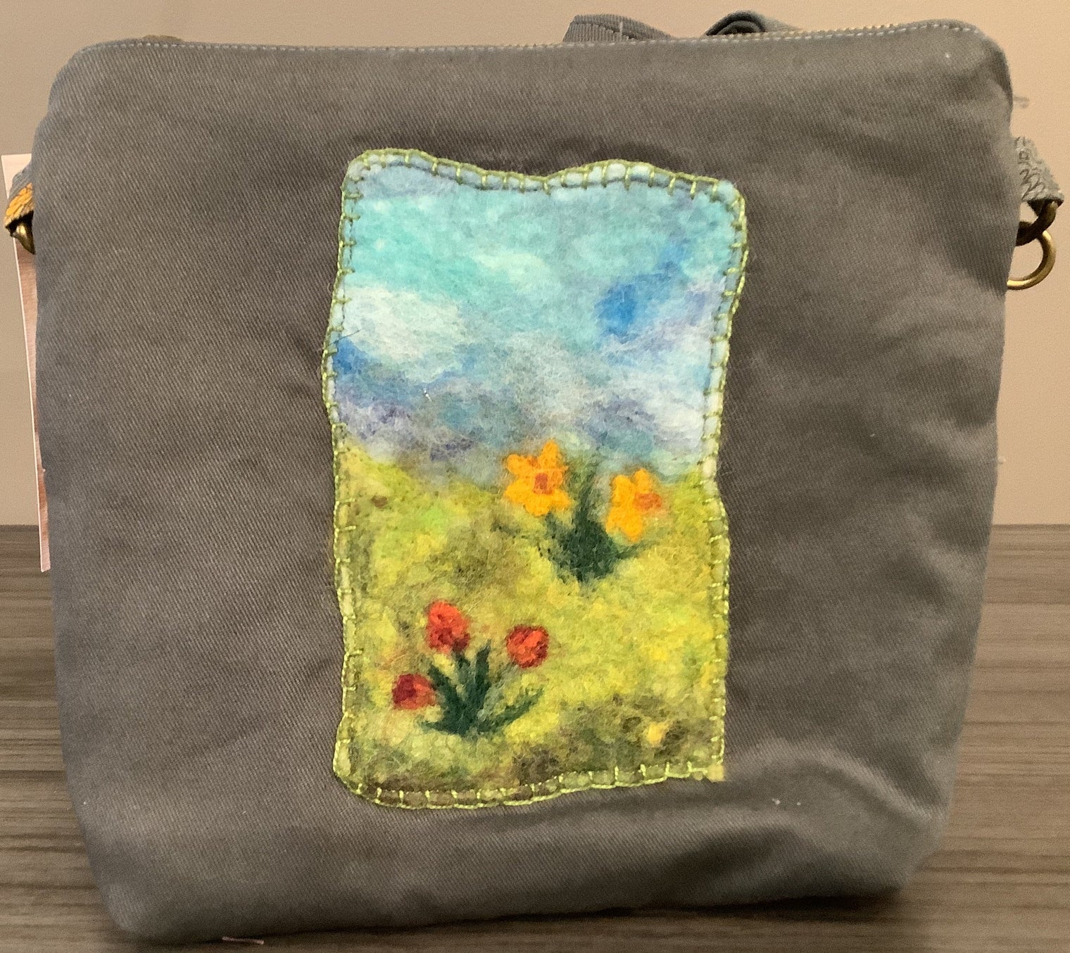 Artsy Shoulder Bags