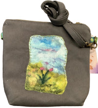 Artsy Shoulder Bags
