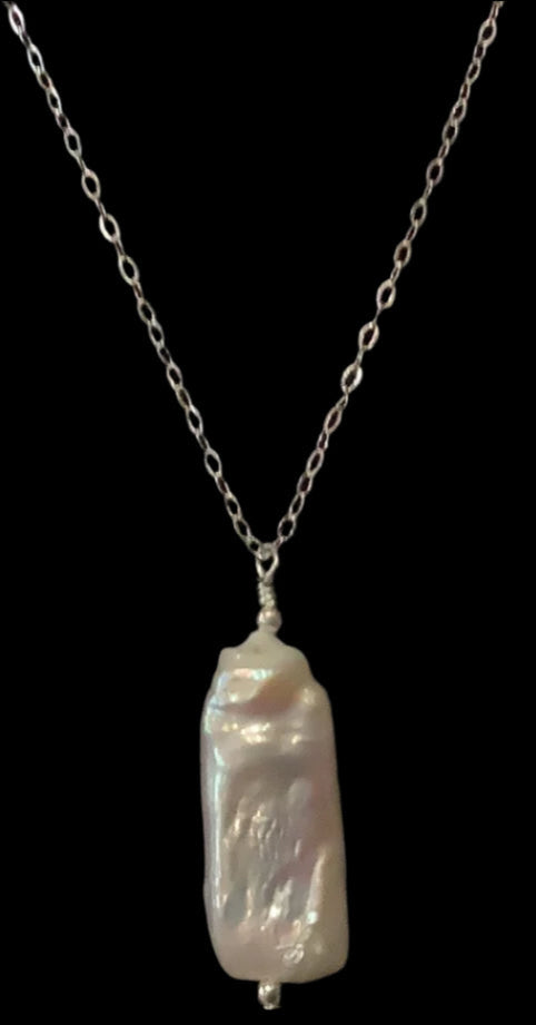 Thin Rectangular Pearl Necklace